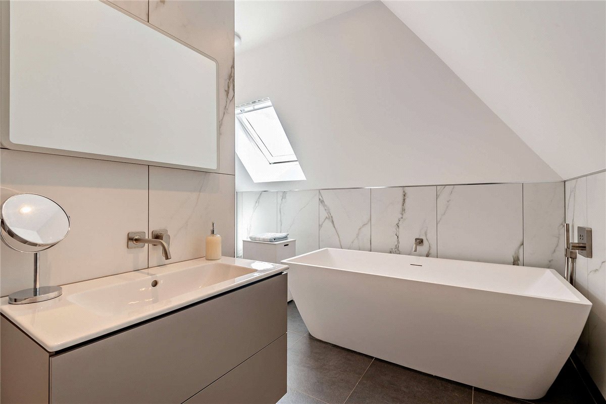 4 bedroom House, Clayton Mews, St. Mary Bourne, SP11 - Sold, Image 6