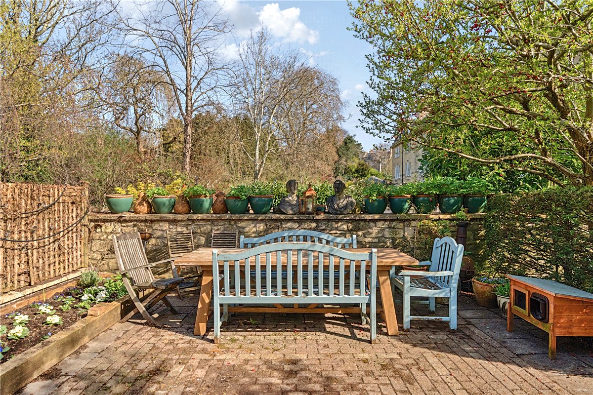 3 bedroom Maisonette, Queens Parade, Bath, BA1 - Available, Image 12