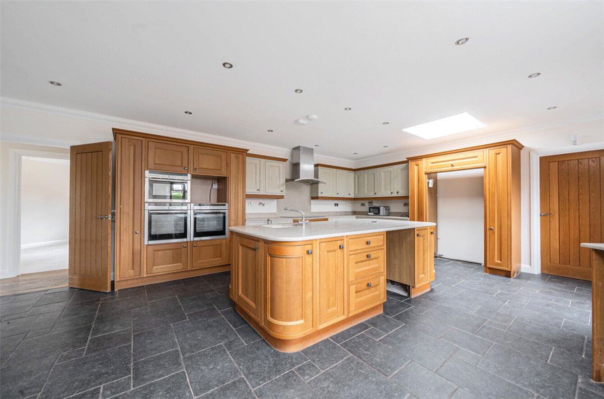 5 bedroom House, Tolldish Lane, Great Haywood, ST18 - , Image 17