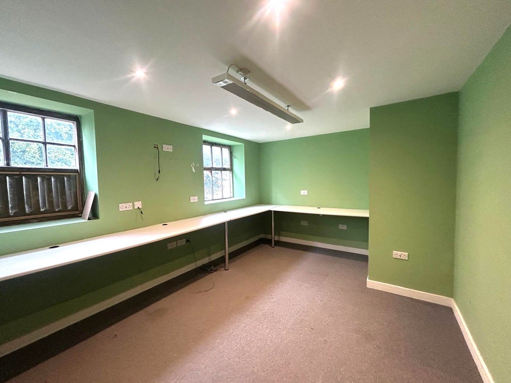 0 , Hollins Farm, Northallerton, DL6 - Available, Image 3