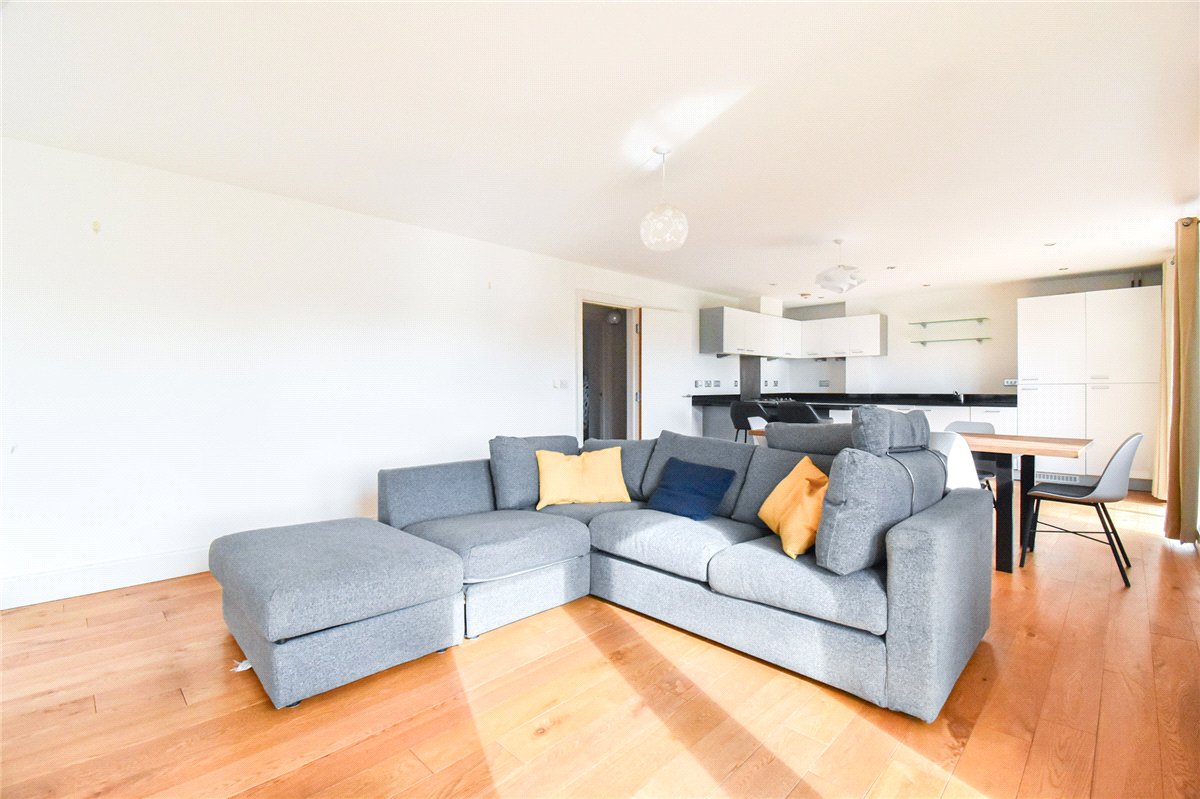 2 bedroom Flat, Fitzgerald Place, Cambridge, CB4 - Available, Image 4
