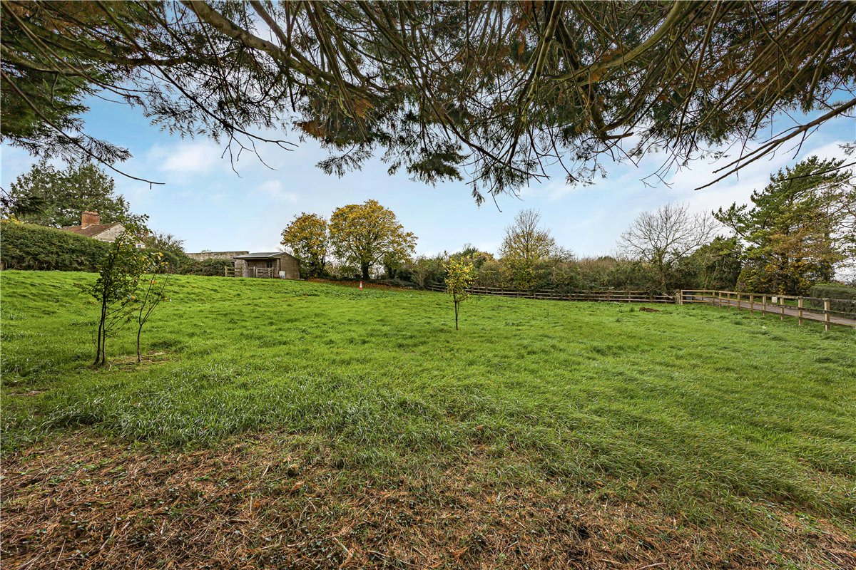 4 bedroom Cottage, Queen Camel, Yeovil, BA22 - Available, Image 17