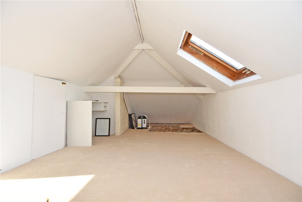 3 bedroom House, Murray Road, Richmond, TW10 - Let Agreed, Image 11