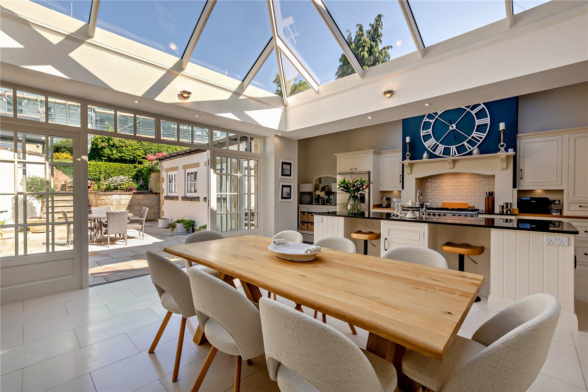 5 bedroom House, Swan Road, Harrogate, HG1 - Available, Image 3