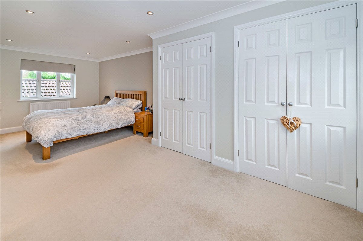 4 bedroom House, Claremont Crescent, Newbury, RG14 - Sold, Image 5