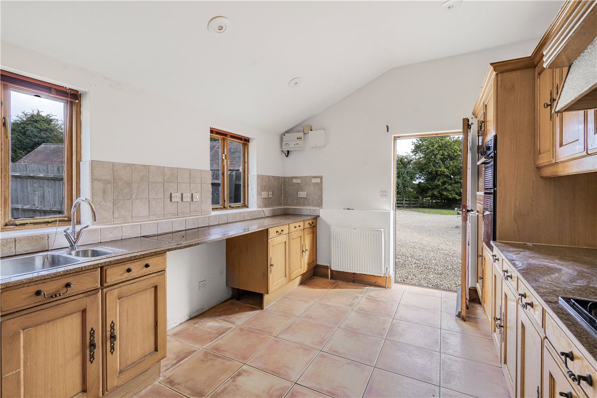 4 bedroom Barn Conversion, Cudsdens Court, Great Missenden, HP16 - Sold, Image 5
