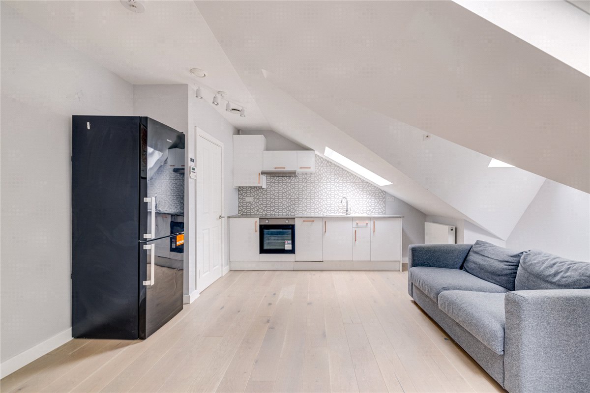 1 bedroom Flat, Chiswick High Road, London, W4 - Available, Image 6