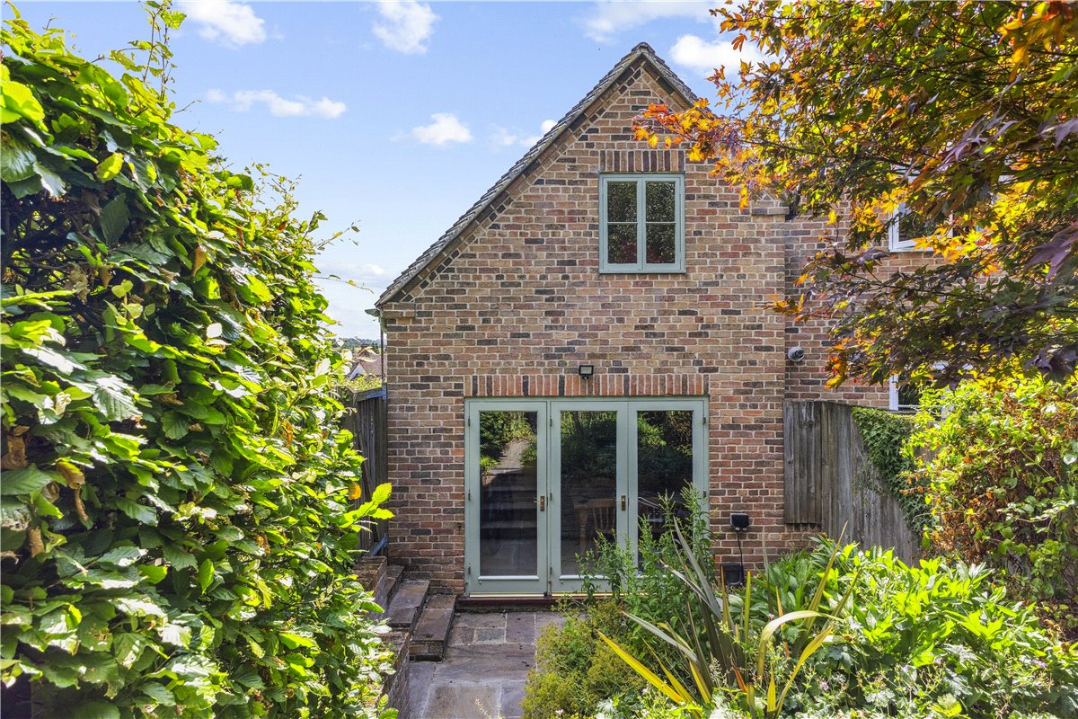 3 bedroom House, Crooked Corner, Aldbourne, SN8 - Available, Image 4