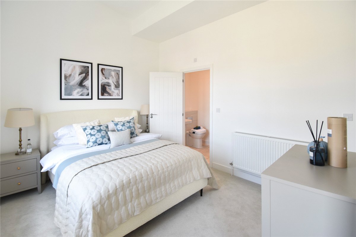 4 bedroom House, Saffron Way, Cherry Hinton, CB1 - Available, Image 9