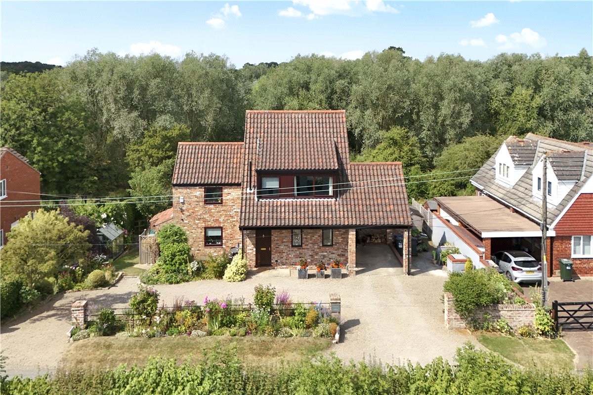 3 bedroom House, Marsh Lane, Bolton Percy, YO23 - Available, Image 10