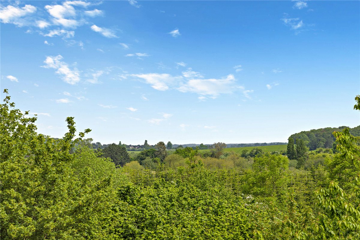 5 bedroom House, Belmont, Woodspeen, RG20 - Sold, Image 3