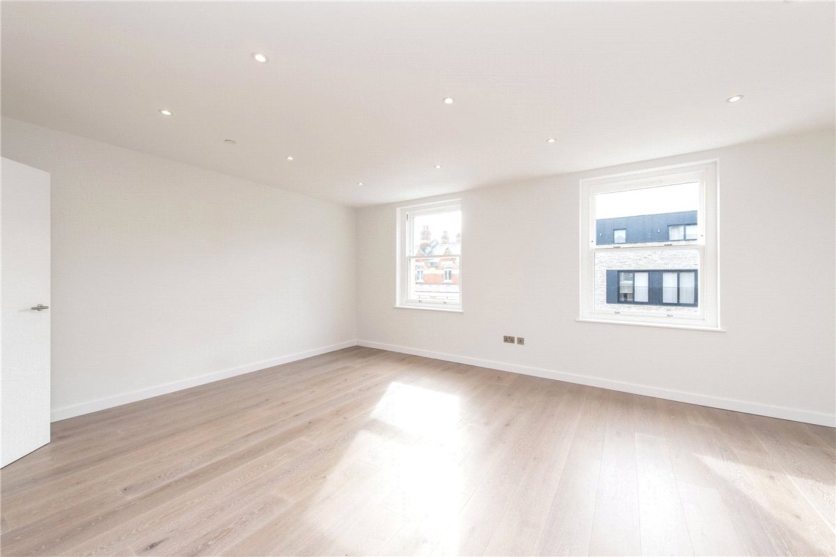 2 bedroom Maisonette, King Street, London, W6 - Let Agreed, Image 8
