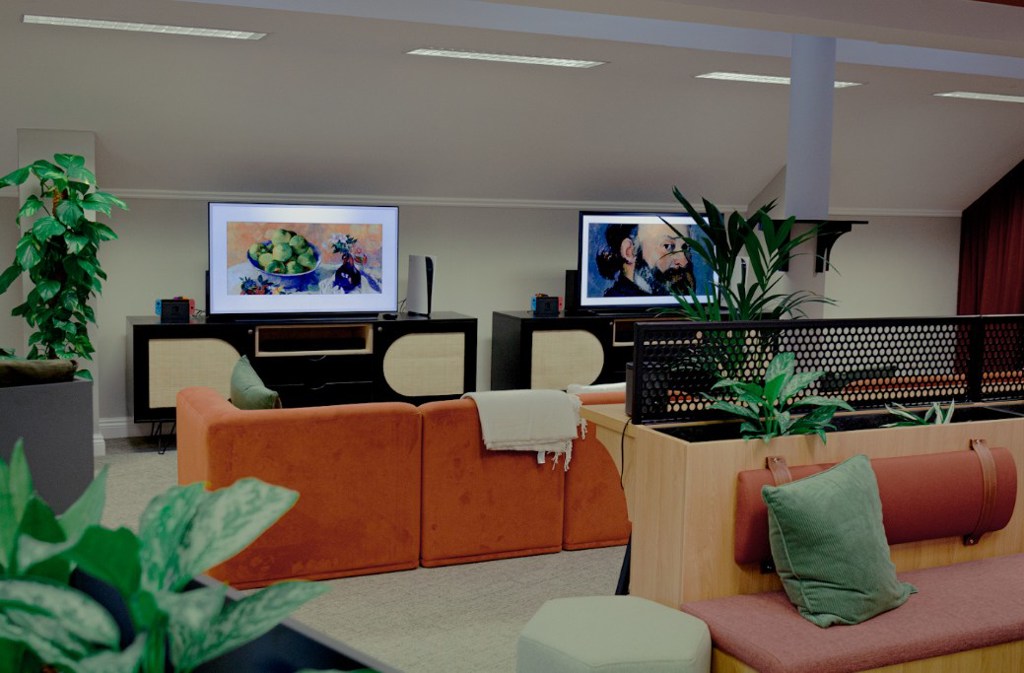 5717 Sq Ft, Circus Mews, Bath, BA1 - Available, Image 2