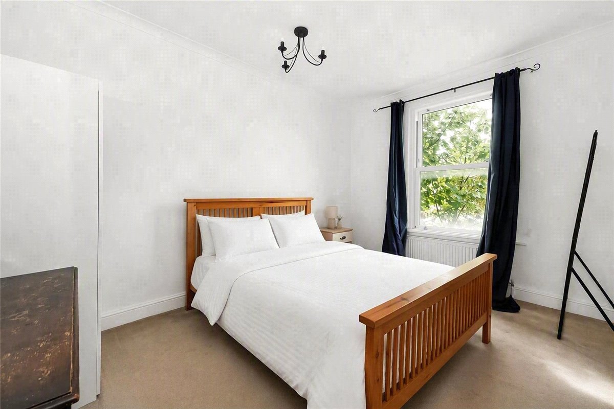 2 bedroom Flat, Trinity Road, London, SW17 - Available, Image 8