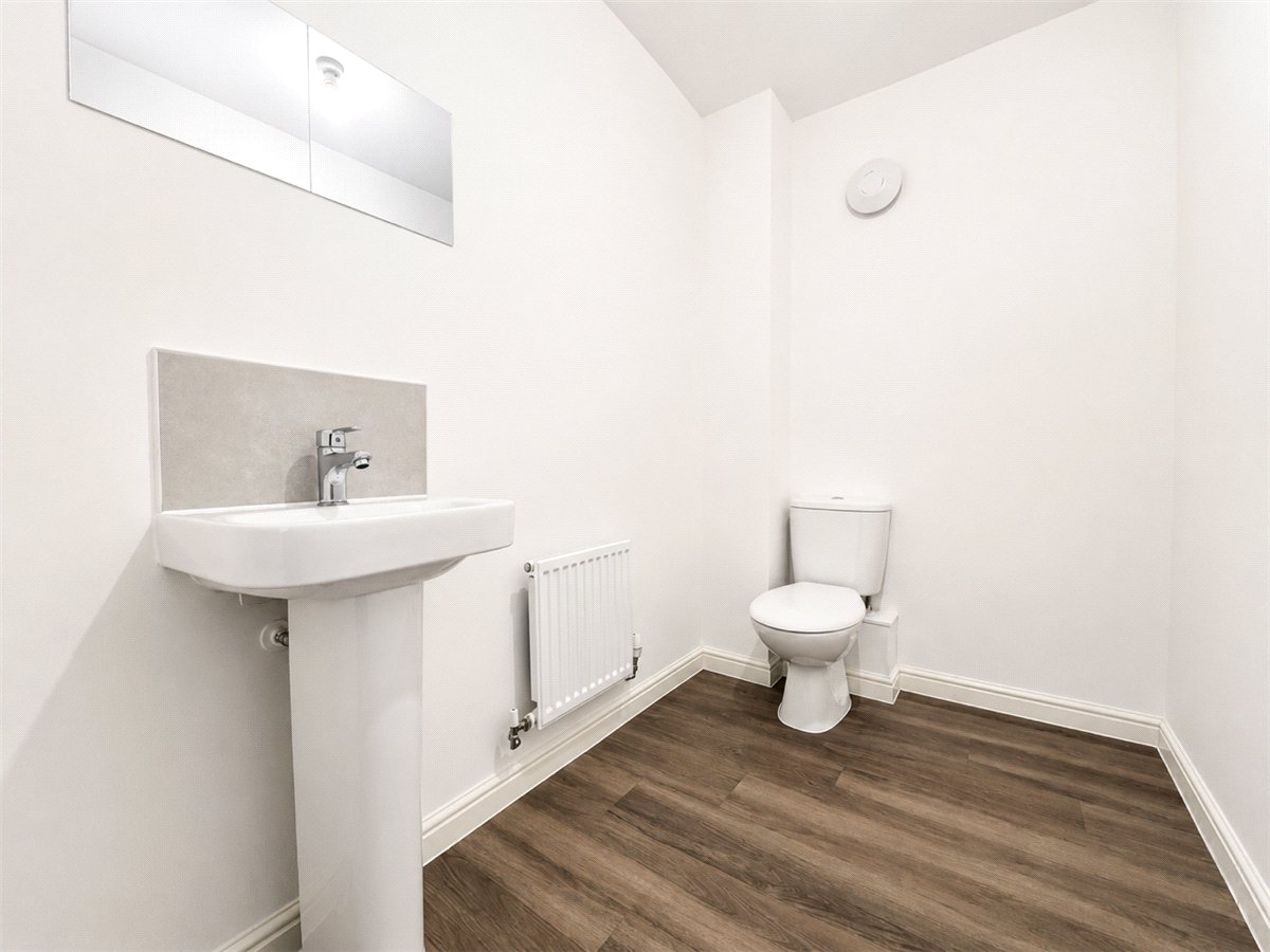 3 bedroom House, Stonyfield Road, Whiteley, PO15 - , Image 4