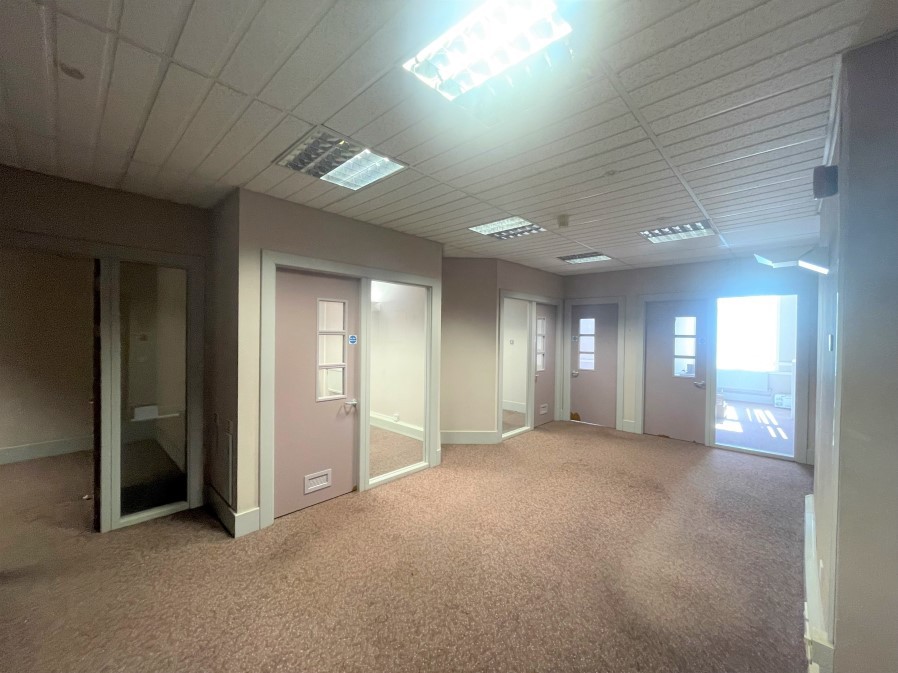 297 to 3473 Sq Ft, 8-10 & Pt 12 Southgate Street, Gloucester, GL1 - Available, Image 1