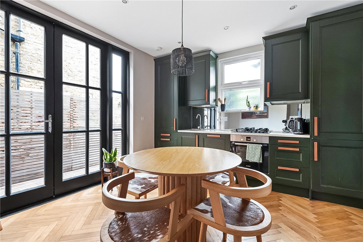 2 bedroom Flat, Renmuir Street, London, SW17 - Available, Image 8