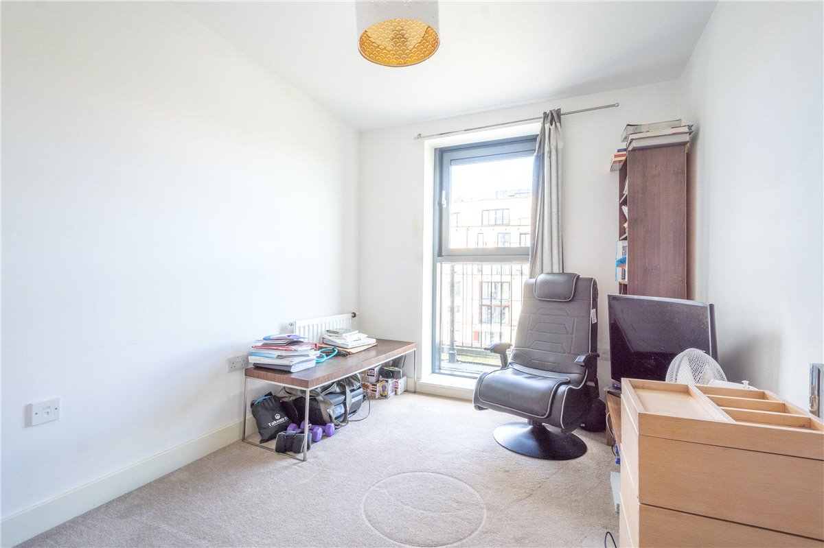 2 bedroom Flat, Midland Road, Bath, BA2 - Sold, Image 4