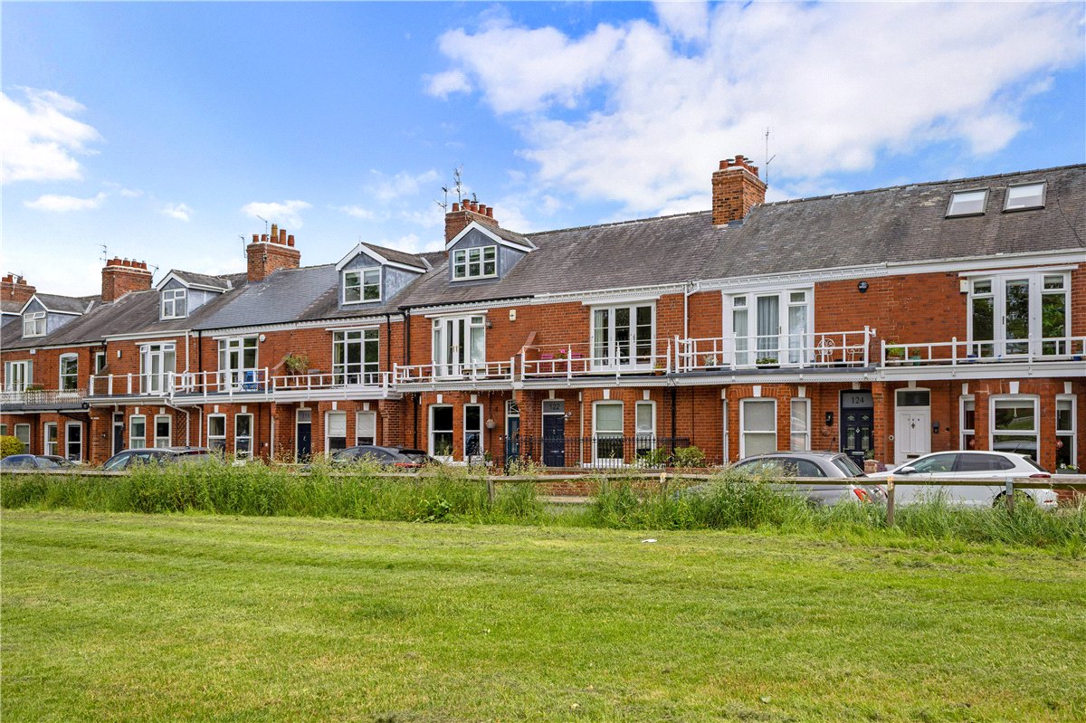 2 bedroom House, Knavesmire Crescent, York, YO23 - Available, Image 17