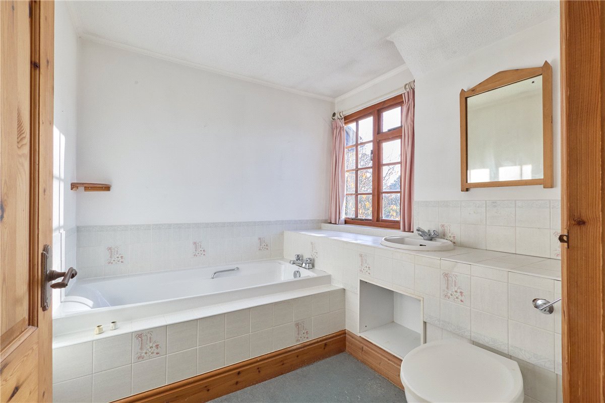 4 bedroom House, Hildersham, Cambridge, CB21 - Sold, Image 7