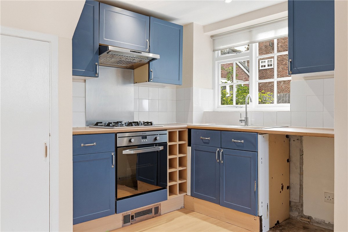 1 bedroom House, Ashdown Way, Balham, SW17 - Sold STC, Image 12