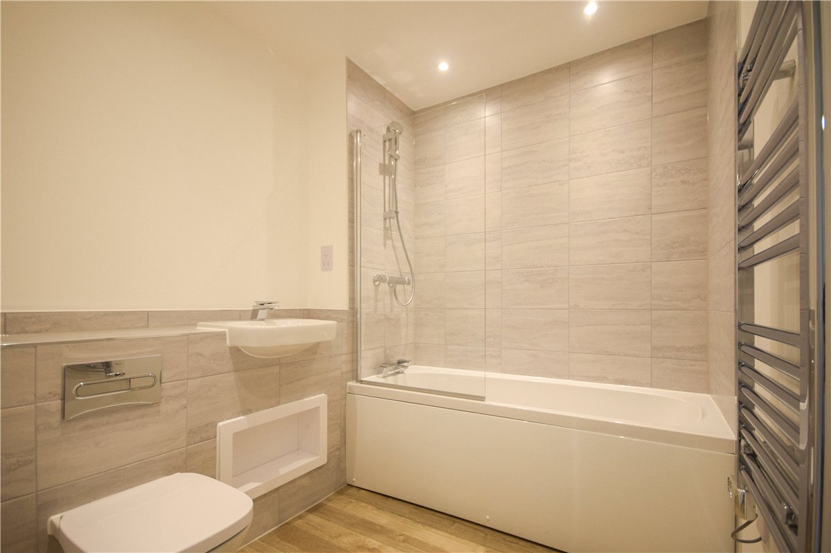 1 bedroom Flat, Saffron Way, Cherry Hinton, CB1 - Available, Image 5