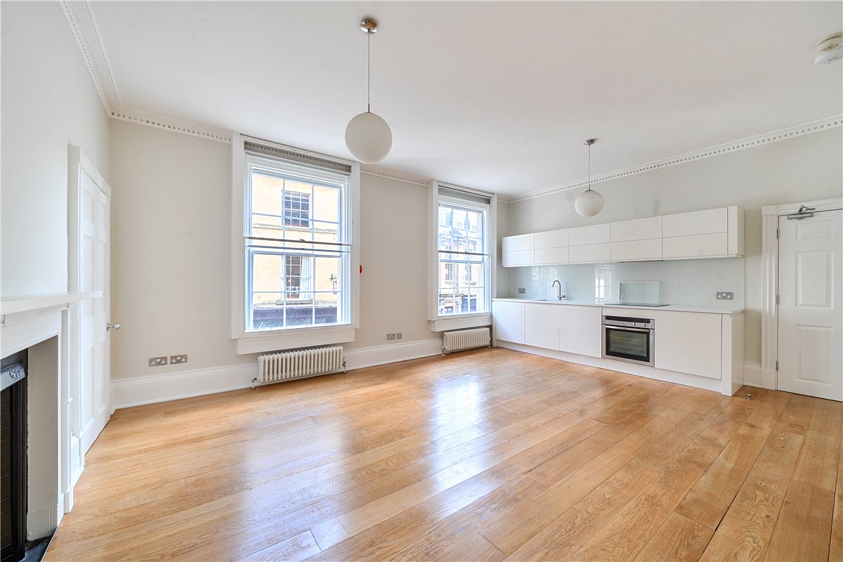 3 bedroom Flat, Milsom Place, Bath, BA1 - Available, Image 1