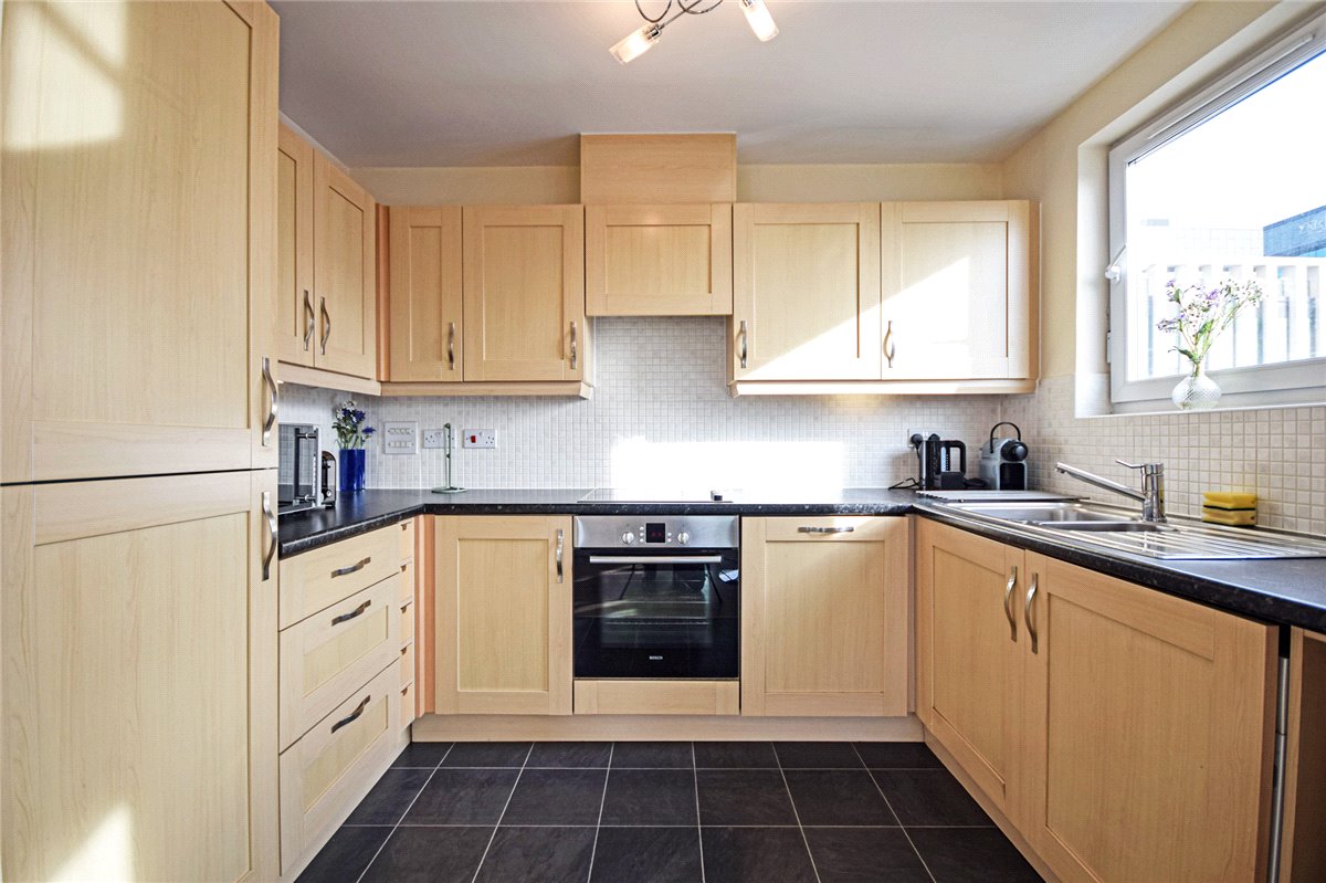 2 bedroom Flat, Warren Close, Cambridge, CB2 - , Image 1