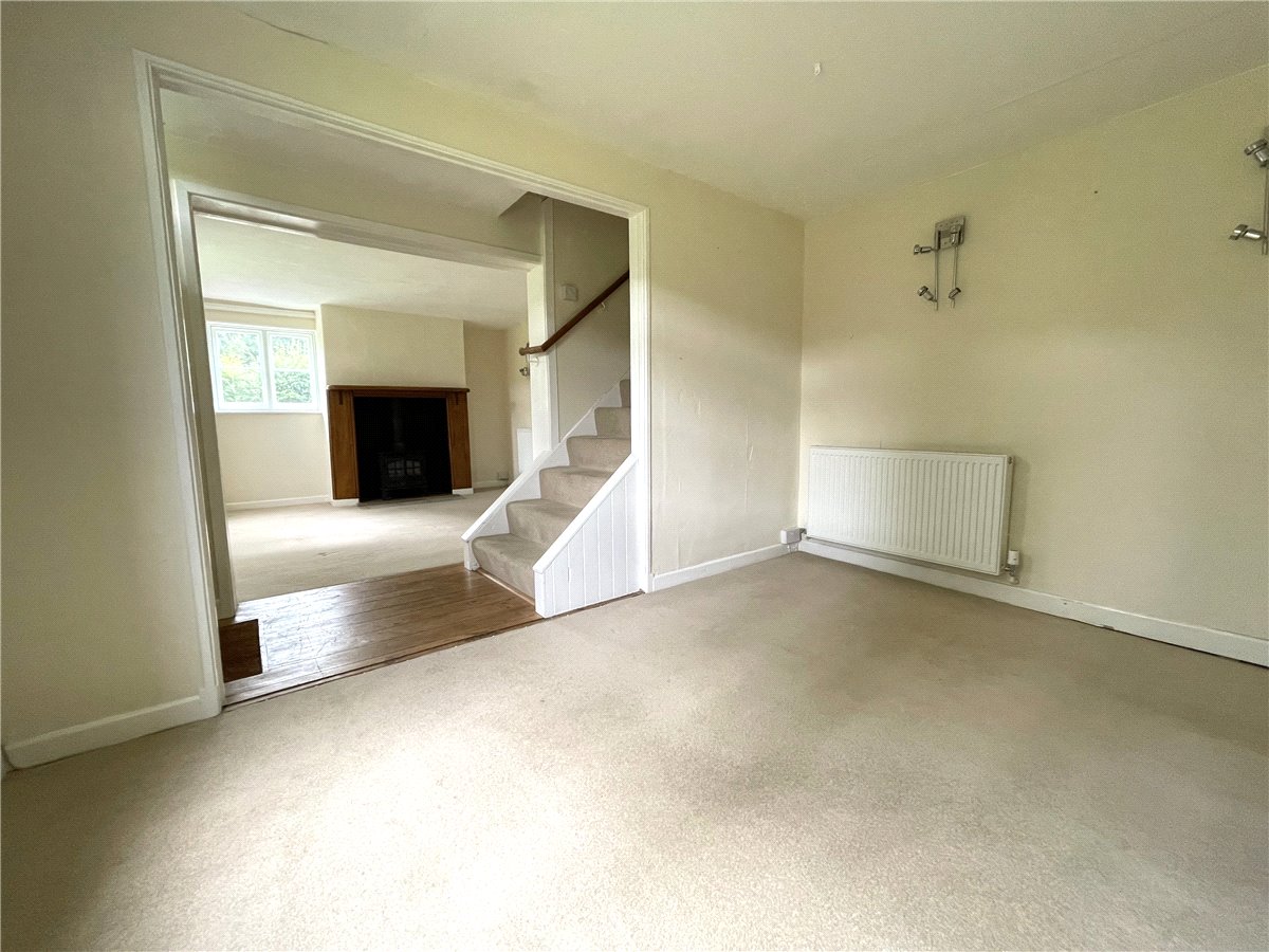 3 bedroom Cottage, Mildenhall, Marlborough, SN8 - Available, Image 4