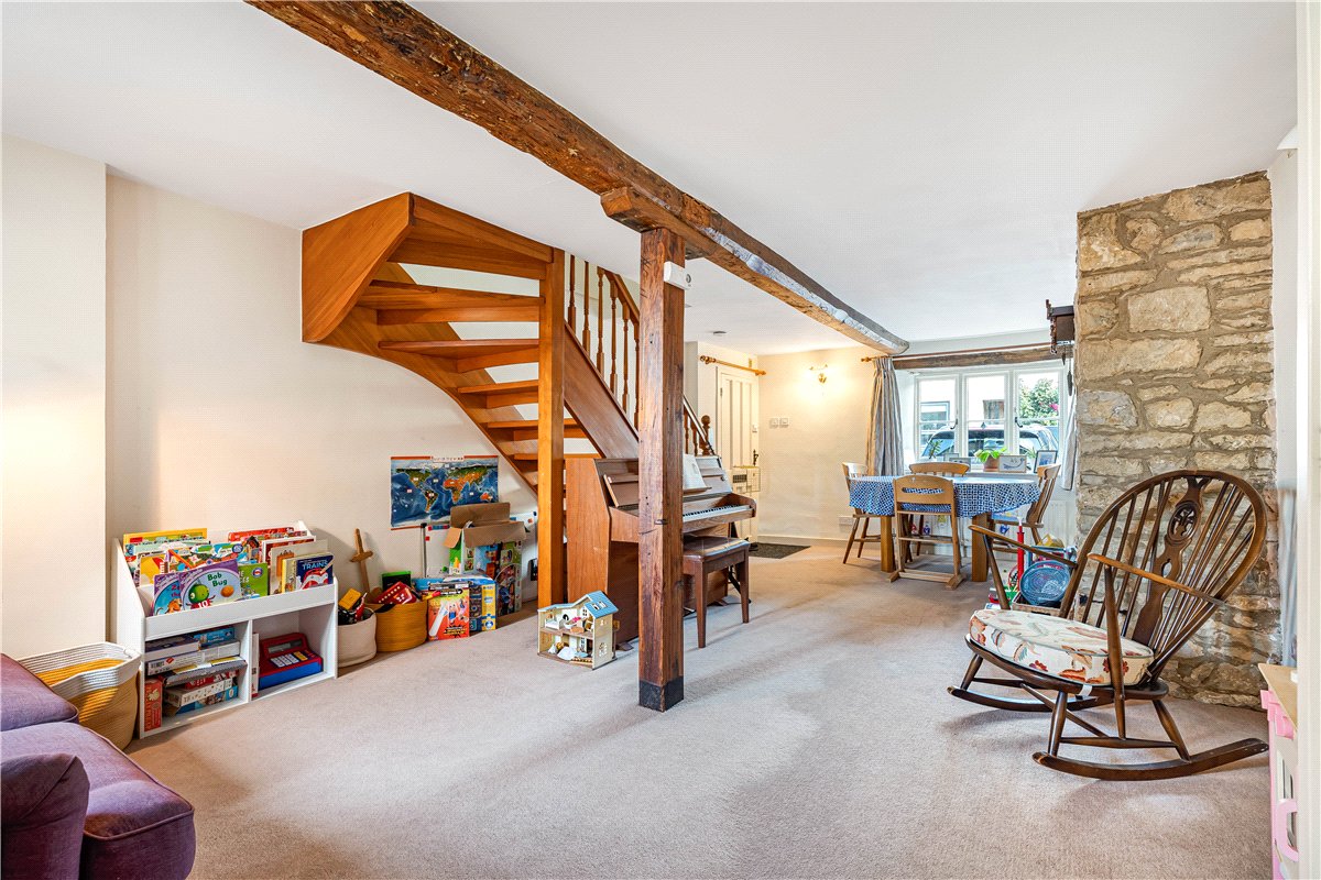 2 bedroom House, Mill Road, Wolvercote, OX2 - , Image 2