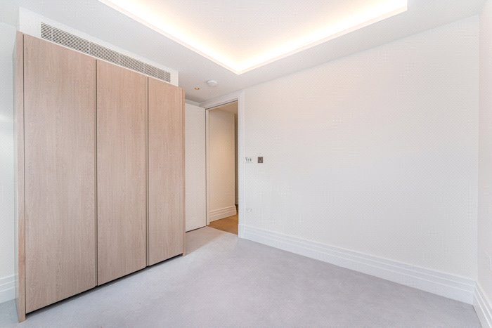 2 bedroom Flat, Kensington Gardens Square, Bayswater, W2 - Available, Image 9