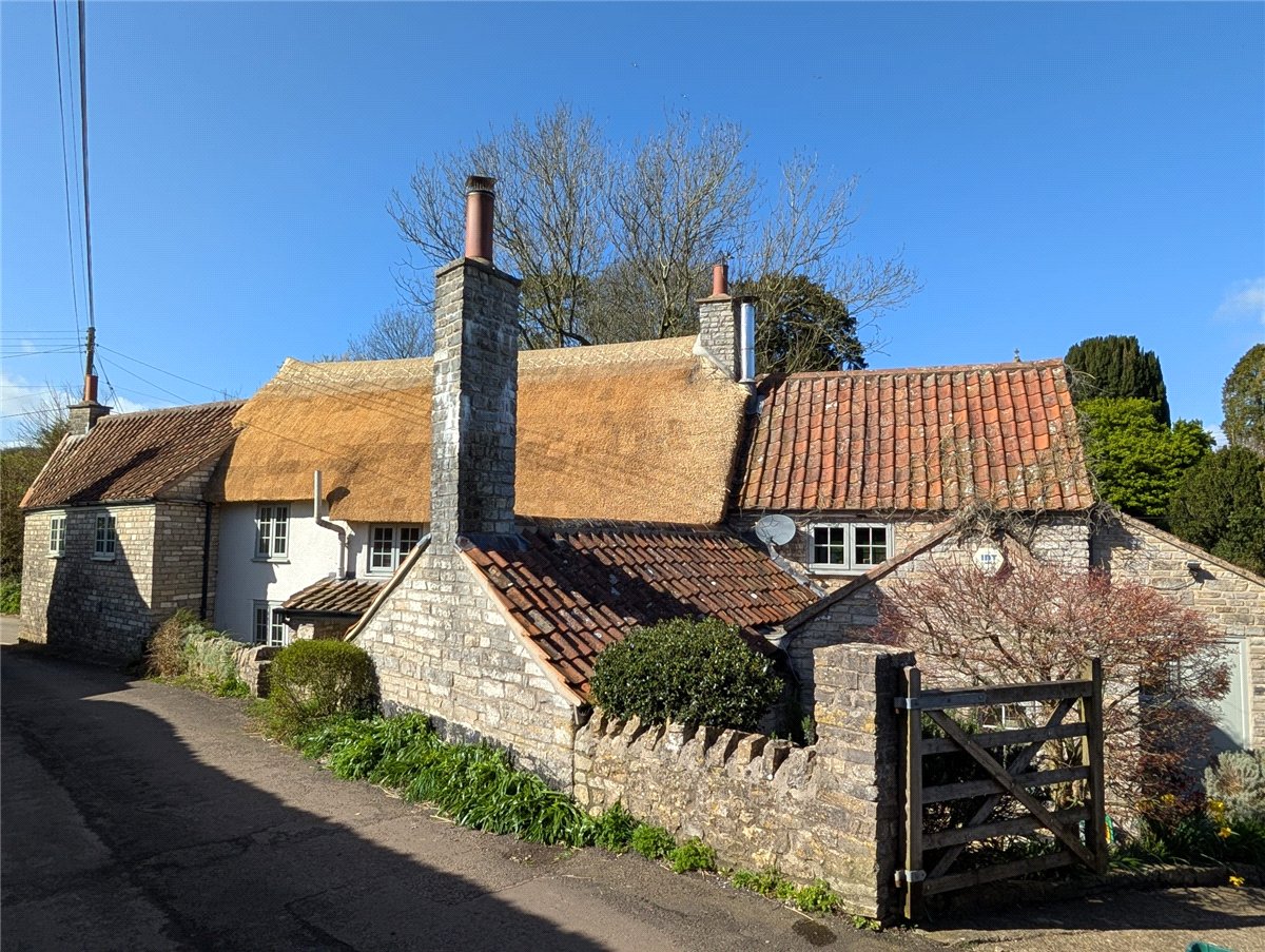 7 bedroom House, School Lane, Compton Dundon, TA11 - Available, Image 2