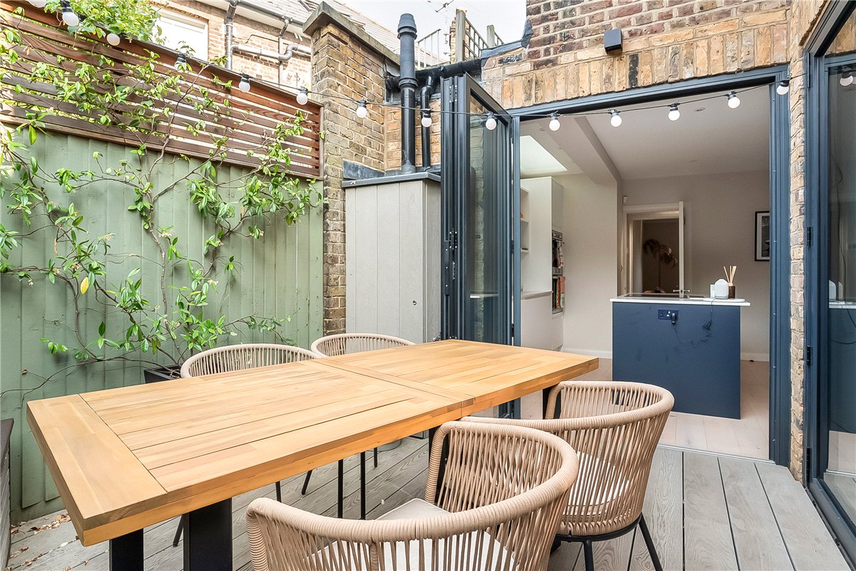 2 bedroom House, Nottingham Road, London, SW17 - Available, Image 5