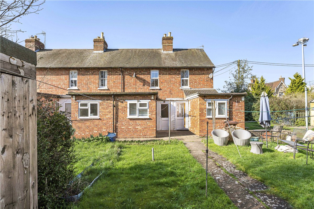 2 bedroom House, Alchester Terrace, Bicester, OX26 - Available, Image 3