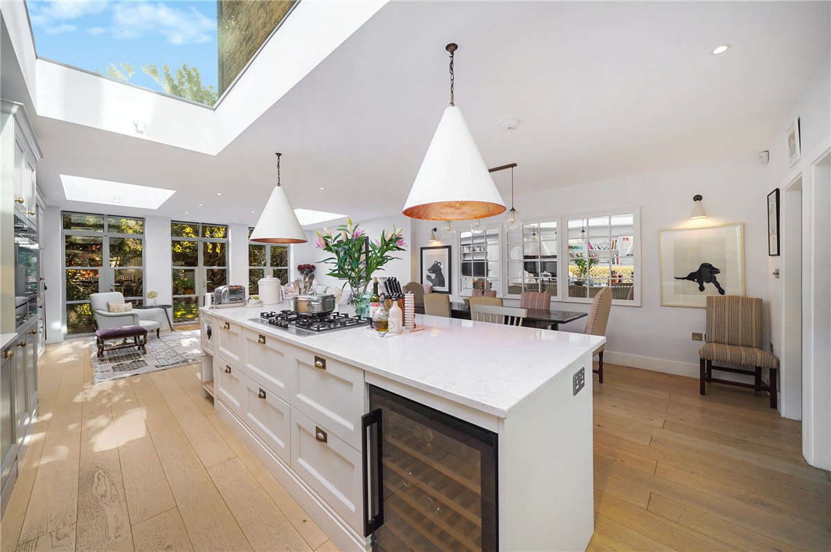 5 bedroom House, Inglethorpe Street, London, SW6 - Available, Image 2