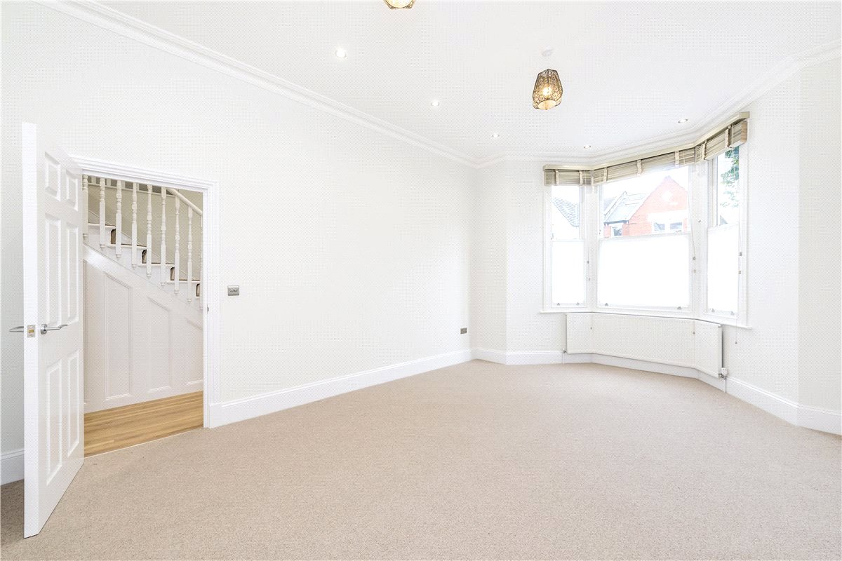 5 bedroom House, Elms Road, London, SW4 - , Image 17