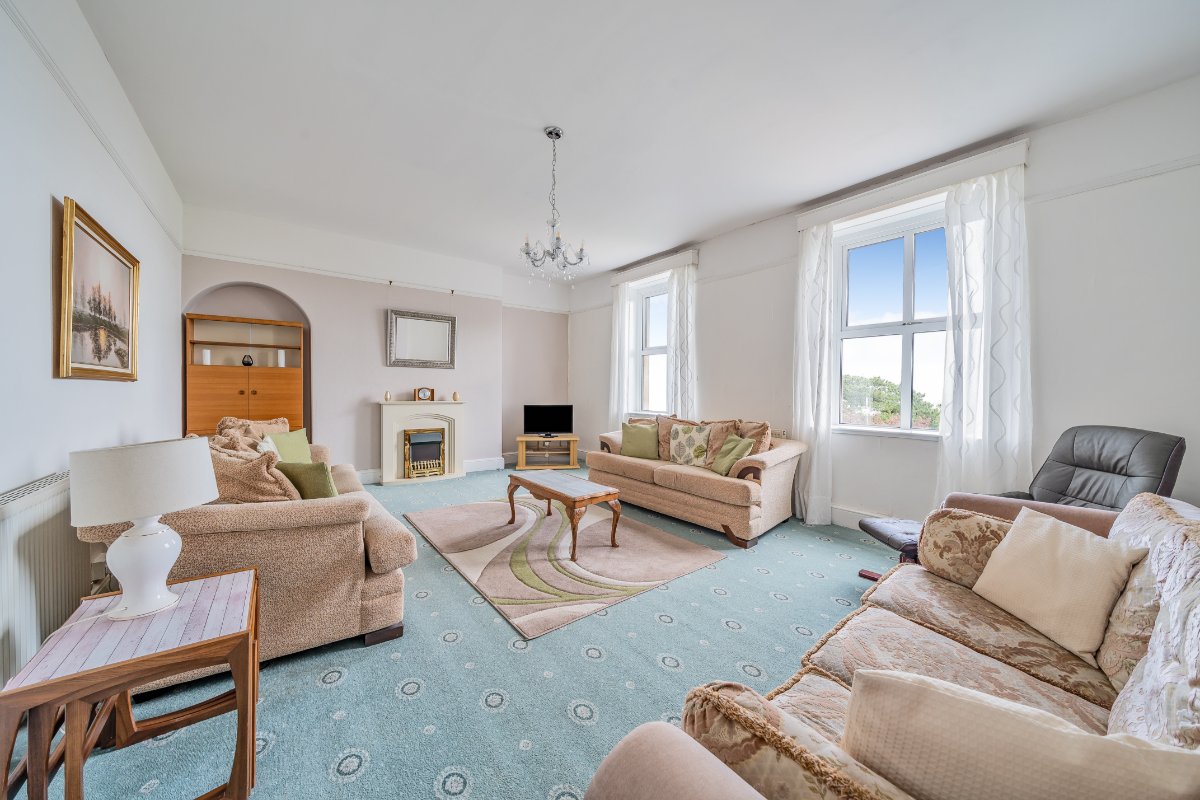 14 bedroom Flat, 1 The Esplanade, Minehead, TA24 - Sold STC, Image 4
