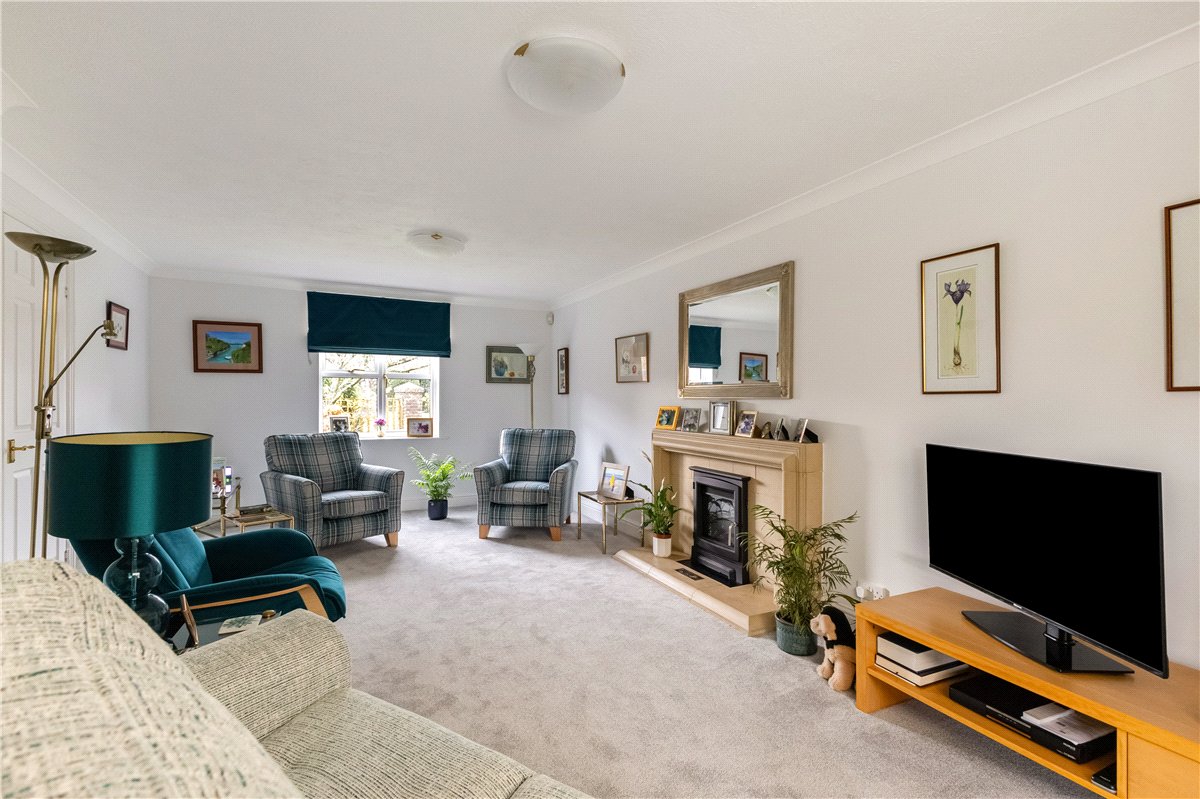 4 bedroom House, King Alfred Close, Pewsey, SN9 - Sold, Image 10