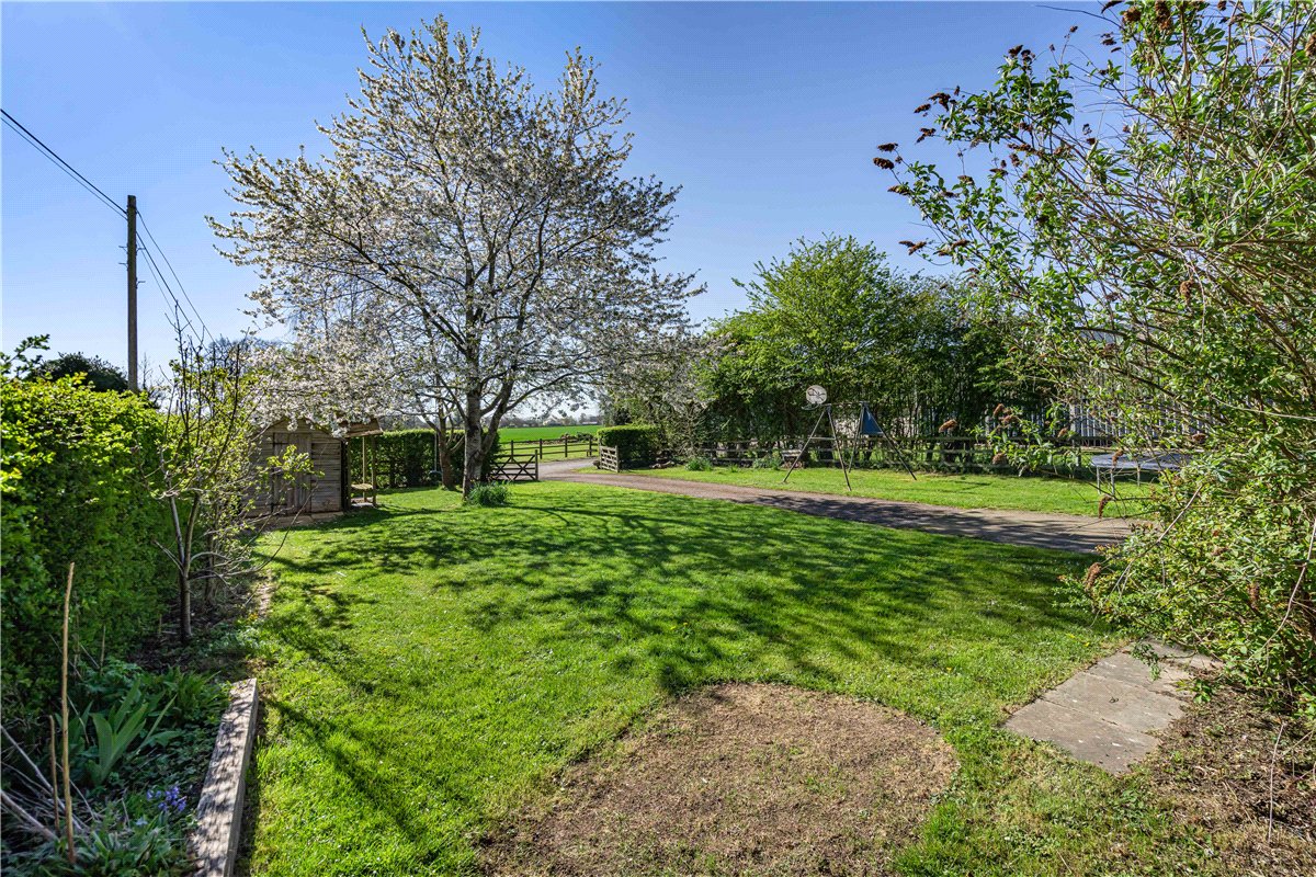 3 bedroom House, Lower Farm, Denton, OX44 - Let Agreed, Image 7