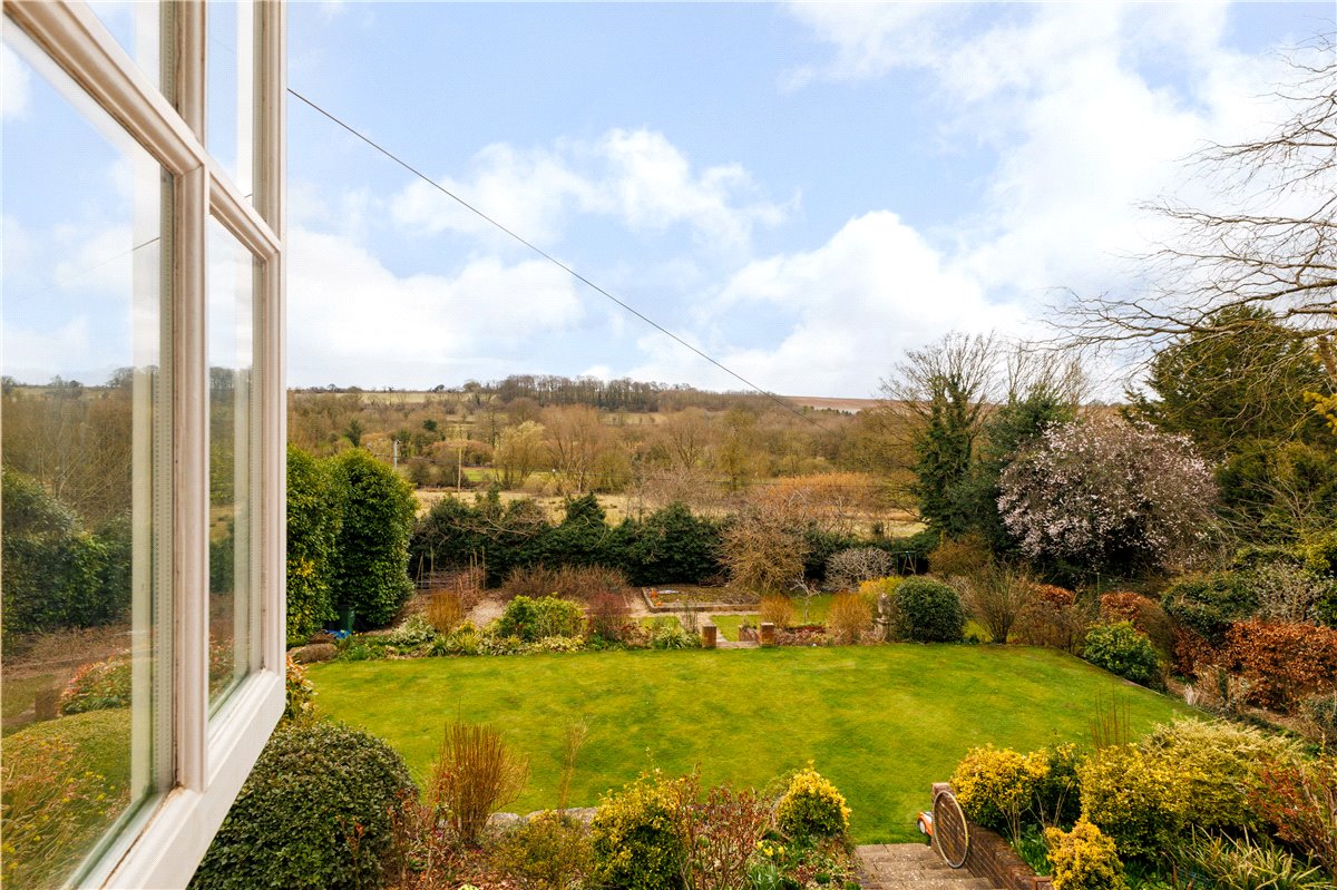 5 bedroom House, Bath Road, Marlborough, SN8 - Available, Image 24