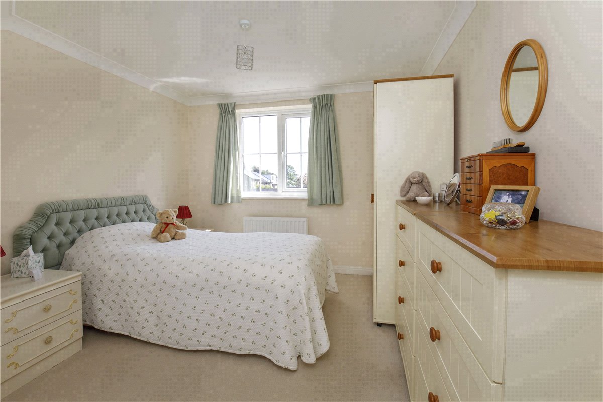 2 bedroom Flat, Blackthorn Drive, Huddersfield, HD3 - Let Agreed, Image 8