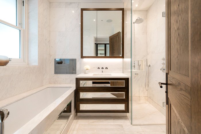 2 bedroom Flat, Prince of Wales Terrace, London, W8 - Available, Image 1