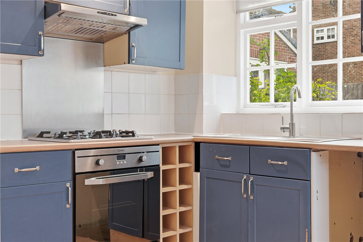 1 bedroom House, Ashdown Way, Balham, SW17 - Sold STC, Image 13