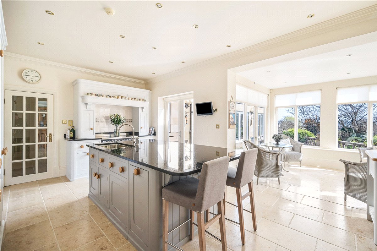6 bedroom House, Crag Lane, Huby, LS17 - Available, Image 7