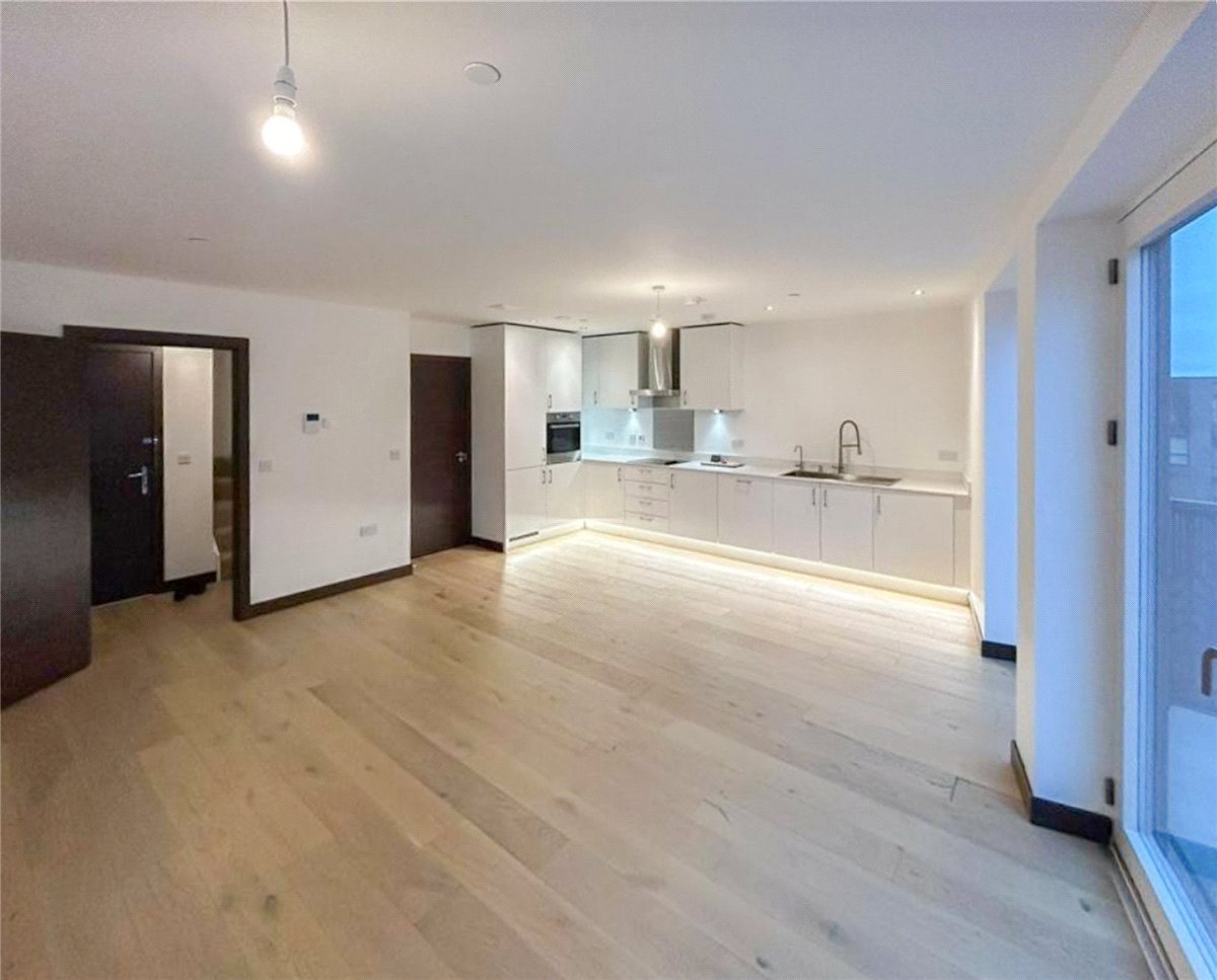 2 bedroom Flat, 4 Station Square, Cambridge, CB1 - Let Agreed, Image 3