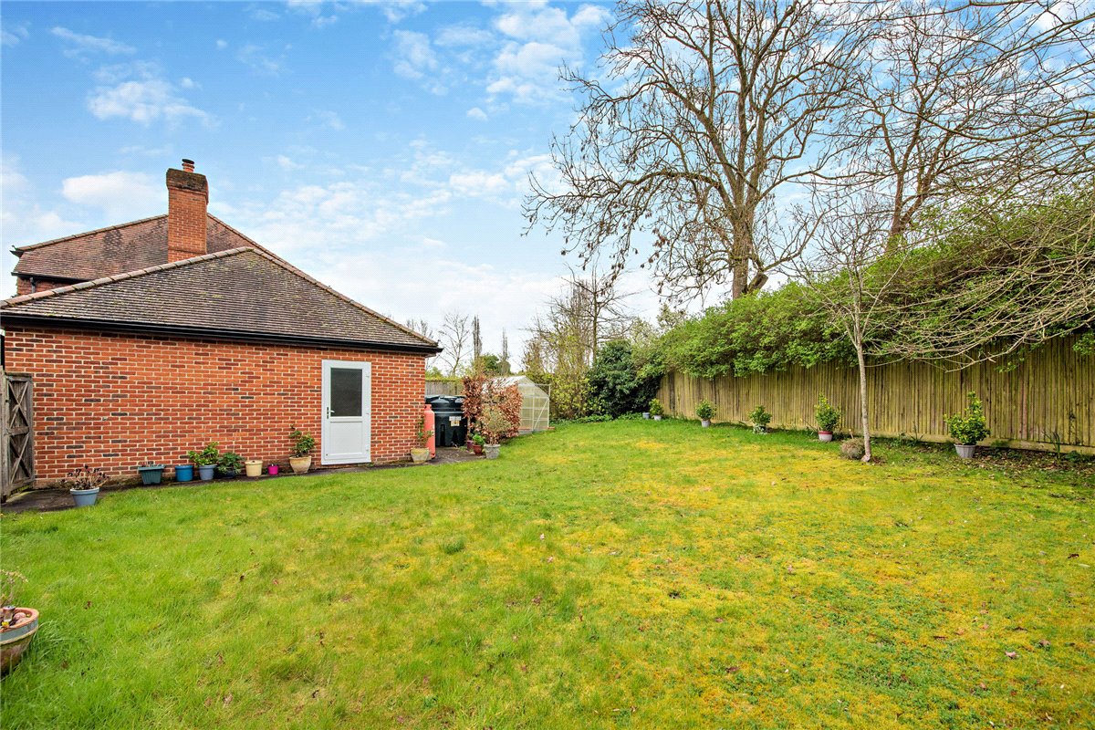 4 bedroom House, The Willows, Brimpton, RG7 - Sold STC, Image 12
