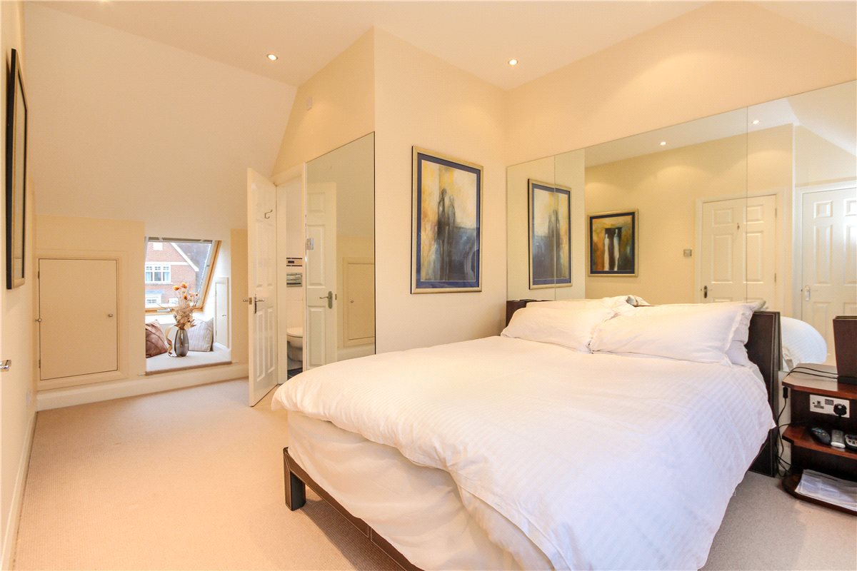 3 bedroom House, Complins Close, Oxford, OX2 - , Image 8