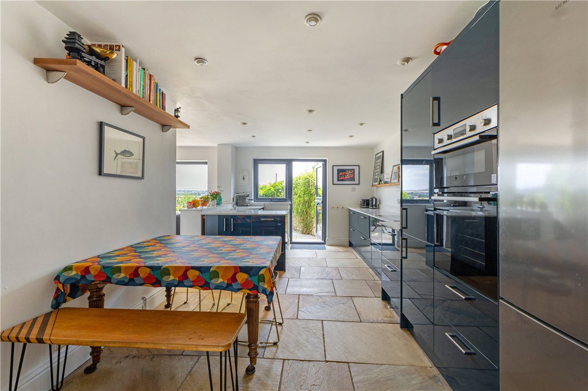 4 bedroom House, Bremhill, Calne, SN11 - Available, Image 8