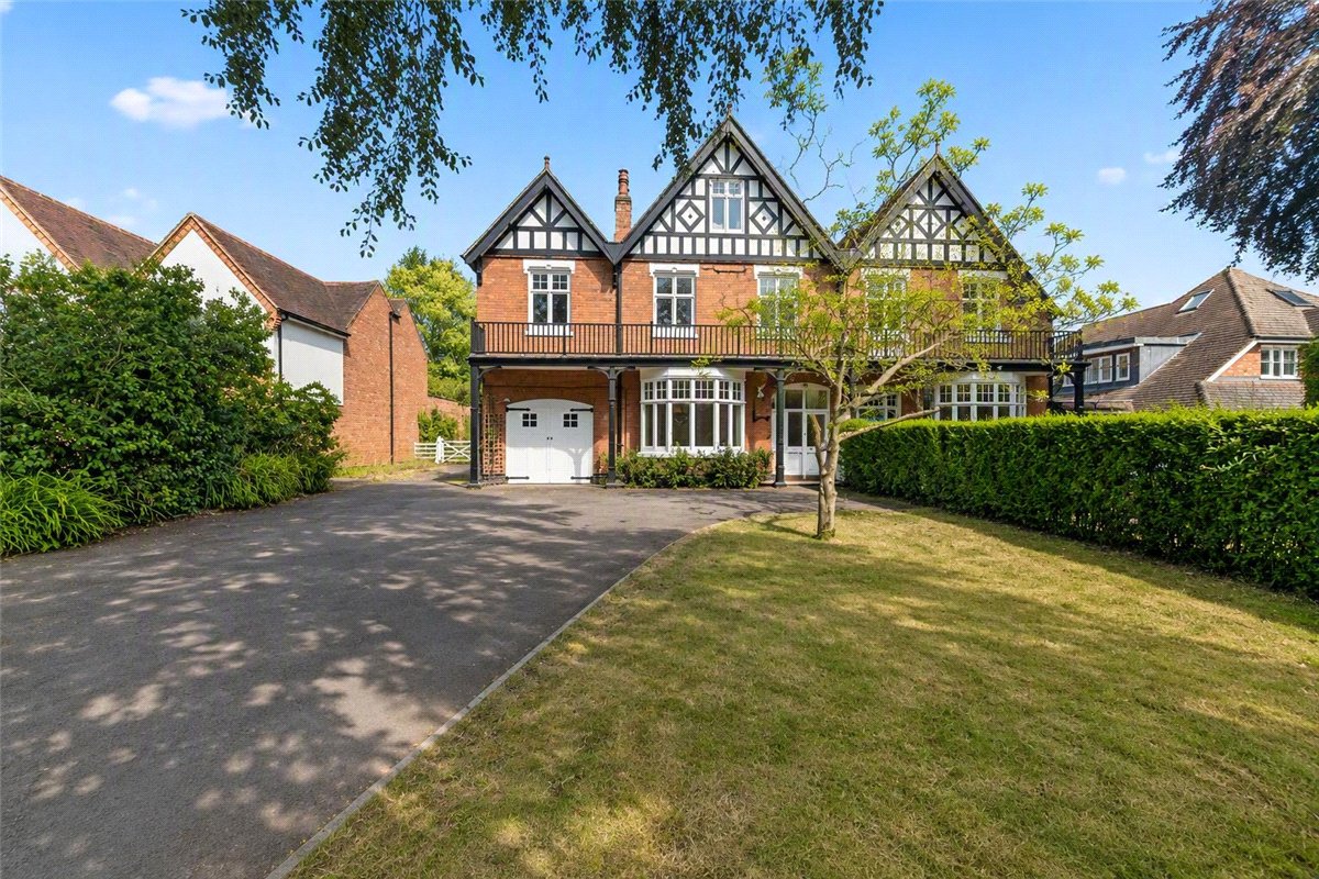7 bedroom House, Diddington Lane, Hampton-in-Arden, B92 - Available