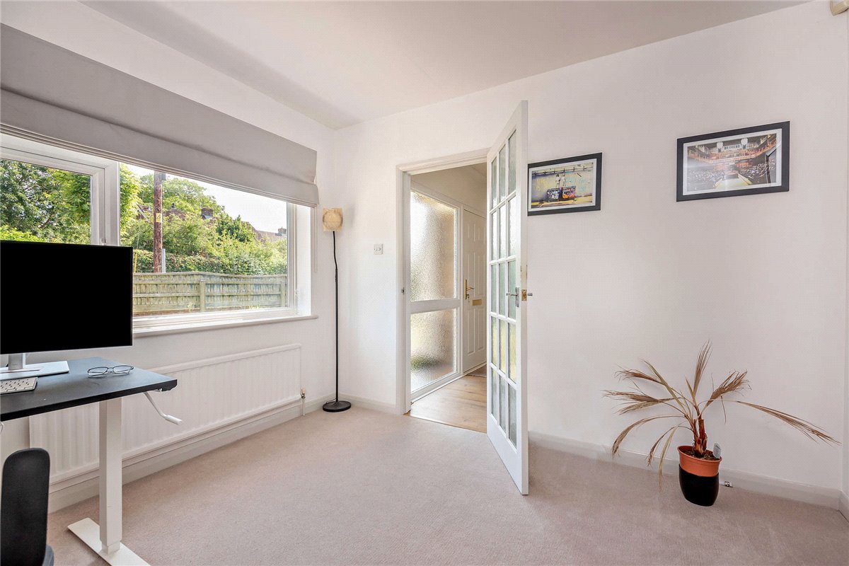 4 bedroom House, Freshfields Lane, Chieveley, RG20 - Available, Image 9